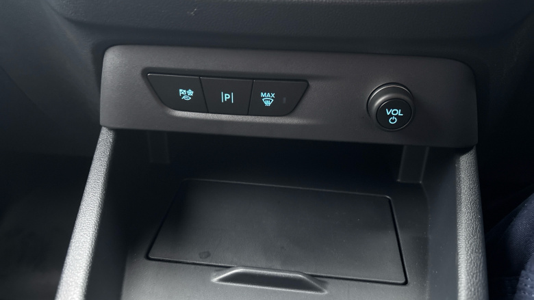 Ford Transit Courier E-Transit Courier 100kW 43kWh Trend Van Auto